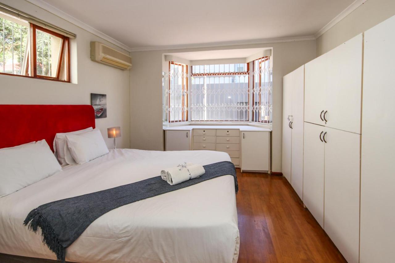 Holiday Home In Sea Point, Fresnaye Κέιπ Τάουν Εξωτερικό φωτογραφία